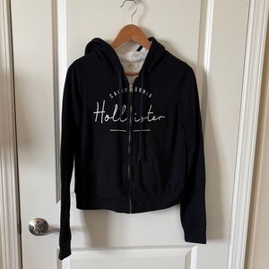 Hollister Women's Black Zip-Up Hoodie
